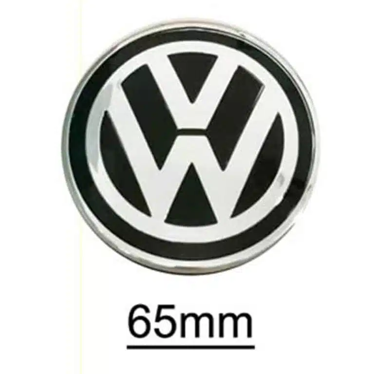 VW Floating Wheel Center Caps – Self-Leveling LED Logo (56mm, 60mm, 65mm) 8 VW floating center caps 65mm installed on Golf MK7 wheels showing upright VW logo