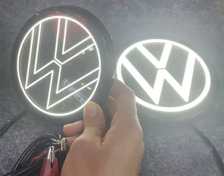 VW Caddy Light Up Emblem – LED Badge for Caddy Van & Life (2021–Present) 4 VW LED Emblem Line Style vs Full Illumination