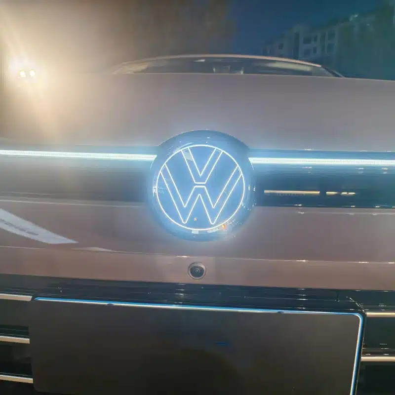 VW Passat LED Emblem (2016–2022) | Illuminated Badge — Line & Full Style 3 VW Passat LED Emblem (2016–2022) | Illuminated Badge — Line & Full Style - Image 3