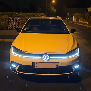 W Polo light up emblem illuminated white LED badge on front grille